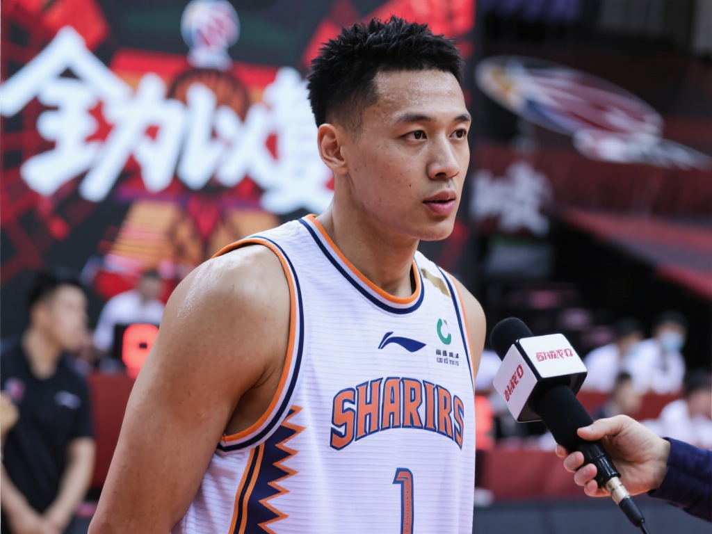 以队内核心球员小李为例，他在过去一直是球队的得分保